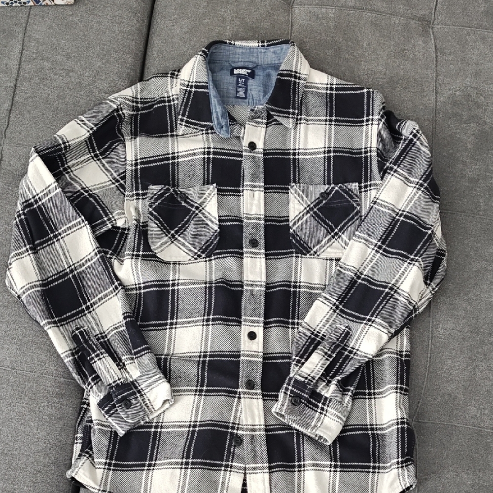 Lands' End Black and White Plaid Casual Button Down Shirt